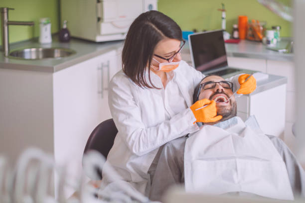 Best Holiday Emergency Dentist in St Clair Shores, MI